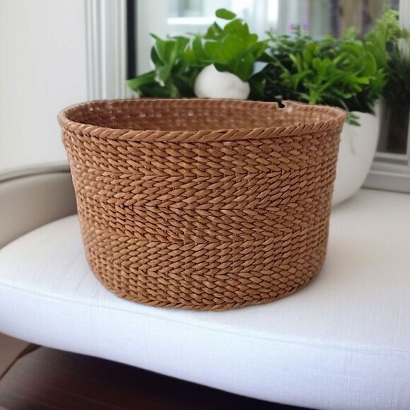 Vintage MINI Sweet Grass Basket Finely Woven Round Trinkets Bohemian Natural - Picture 9 of 15
